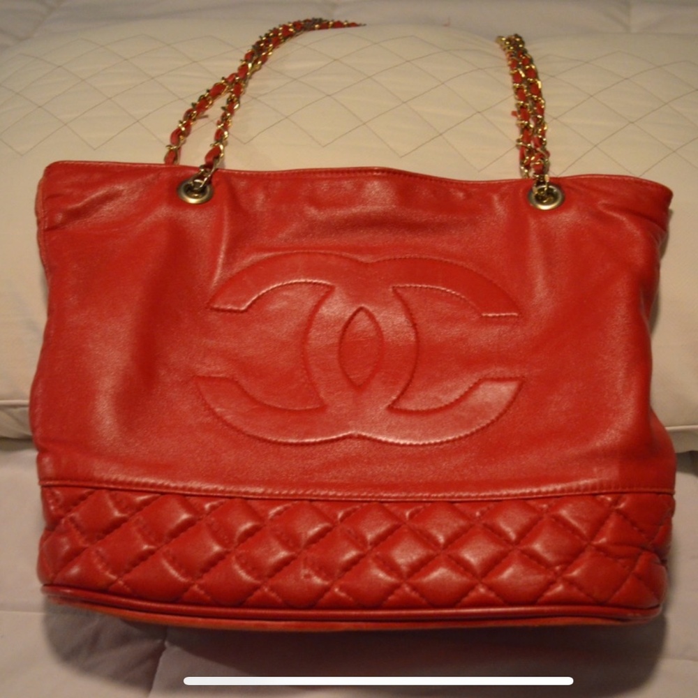 Vintage Chanel Quilted Handbag